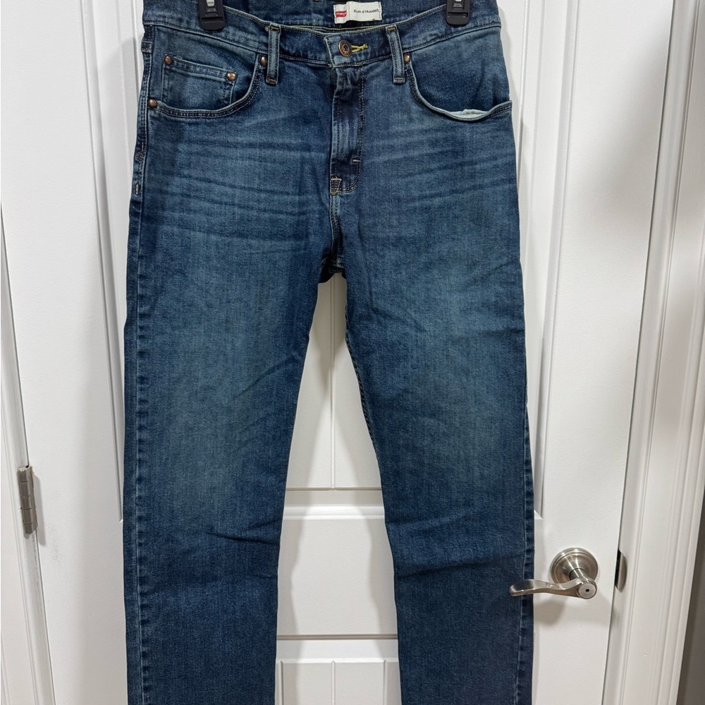 Men's Wrangler Blue Jeans